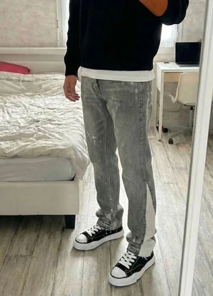 Jean Gris Flare Streetwear / Grunge avec Bandes Latérales (Effet Délavé), marque: section 9, état: Très bon état, taille: M, 57,99 €, 61,59 € Protection acheteurs incluse