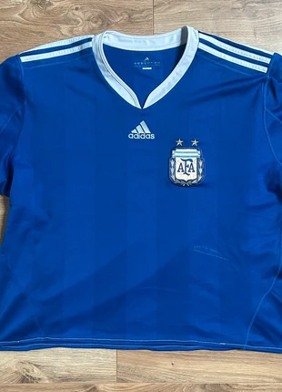 Vintage Adidas Argentina away shirt 2010-2011 shirt cropped, merk: adidas, staat: Heel goed, maat: XL, € 25,00, € 26,95 inclusief Kopersbescherming