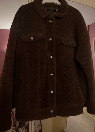 Jacket polaire style fourrure moumoute, marque: Missguided, état: Très bon état, taille: M / 38 / 10, 12,00 €, 13,30 € Protection acheteurs incluse