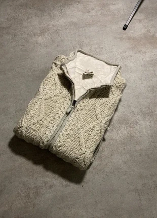 Pull sans manche Pachamam Aran Irish Wool en 100% pure laine Beige en maille torsadée taille L, marque: Aran Crafts, état: Très bon état, taille: L, 29,99 €, 32,19 € Protection acheteurs incluse