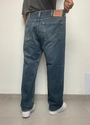 Jean Levi’s 505 homme W38 L28 coupe large relaxed couleur bleu marine 100% coton (518), marque: Levi's, état: Très bon état, taille: W38 | FR 48, 24,99 €, 26,94 € Protection acheteurs (Pro) incluse