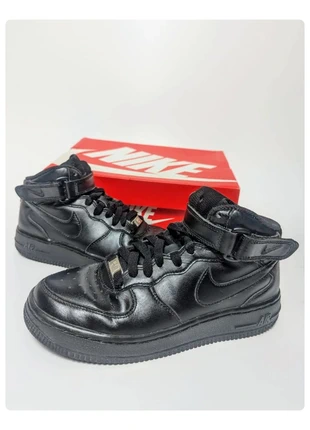 👟 Nike Air Force 1 Mid, Cuir noir – Pointure 36,5 – Très bon état, marke: Nike, zustand: Sehr gut, größe: 36.5, 16,10 €, 17,61 € inklusive Vinted-Käuferschutz