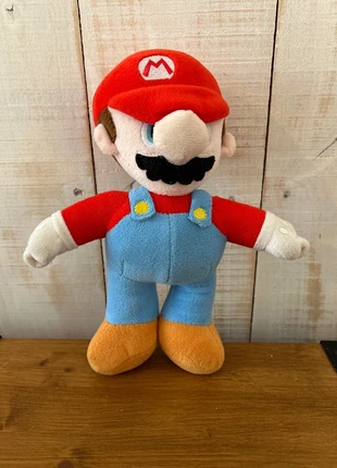 Peluche Mario, marque: Super Mario, état: Très bon état, taille: 3 ans / 98 cm, 3,00 €, 3,85 € Protection acheteurs incluse