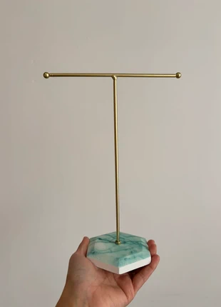 Support collier, marque: Shein, état: Neuf sans étiquette, 3,00 €, 3,85 € Protection acheteurs incluse