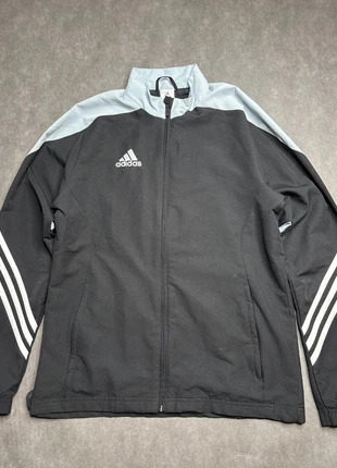 Veste de jogging track jacket Adidas vintage noir et gris 3 bandes taille M, marke: adidas, zustand: Sehr gut, größe: M, 30,00 €, 32,20 € beinhaltet Vinted-Käuferschutz Pro
