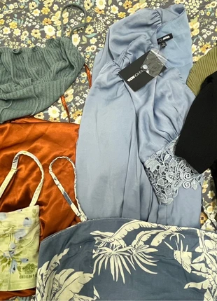 Lot de vêtements taille S petit prix, marque: Bershka, état: Très bon état, taille: S / 36 / 8, 10,00 €, 11,20 € Protection acheteurs incluse