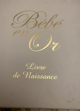 Livre de naissance BÉBÉ en OR . Éditions L’archipel, Jacadi. Neuf. Prix 35 euros, marque: Jacadi, état: Neuf sans étiquette, taille: Naissance / 44 cm, 35,00 €, 37,45 € Protection acheteurs incluse