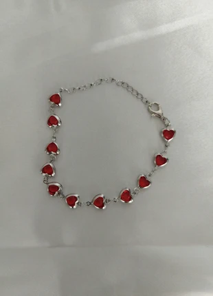 Bracelet Cœurs Rouge Rubis – Métal & Résine – Élégant, Fin & Ajustable, brand: CHIC, condition: New with tags, €6.50, €7.53 includes Buyer Protection Pro