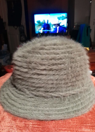 Chapeau hiver, marque: Kangol, état: Neuf sans étiquette, taille: 56, 12,00 €, 13,30 € Protection acheteurs incluse