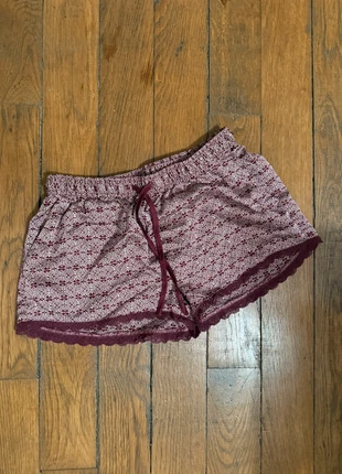 Short violet effet satin etam taille s 36, marque: Etam, état: Très bon état, taille: S / 36 / 8, 5,00 €, 5,95 € Protection acheteurs incluse