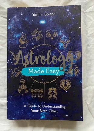 Astrology made easy by Yasmin Boland, staat: Goed, € 8,00, € 9,10 inclusief Kopersbescherming