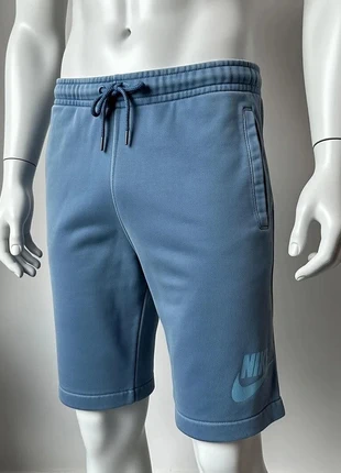 Short Nike bleu – Taille M – Logo – Très bon état, brand: Nike, condition: Very good, size: M, €16.00, €17.50 includes Buyer Protection