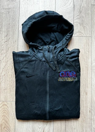Sweat-shirt Noir Vintage Nike One Buffalo Therma-fit Femme Taille M, marque: Nike, état: Très bon état, taille: M / 38 / 10, 12,00 €, 13,30 € Protection acheteurs incluse