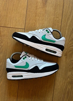 Nike Air Max 1 Hyper Jade Green White - 38, merk: Nike, staat: Nieuw met prijskaartje, maat: 38, € 65,00, € 68,95 inclusief Kopersbescherming