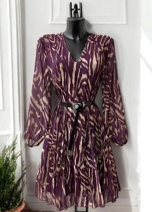 Robe courte bordeaux taille M, marque: Boutique Parisienne, état: Très bon état, taille: M / 38 / 10, 31,00 €, 33,25 € Protection acheteurs (Pro) incluse