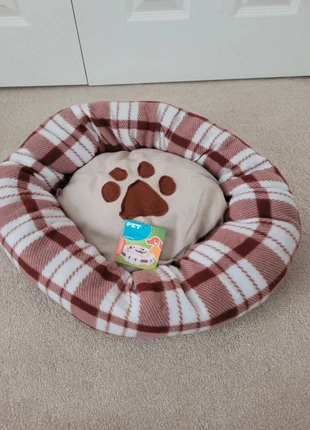 Pet Bed, condition: New with tags, £4.00, £4.90 includes Buyer Protection