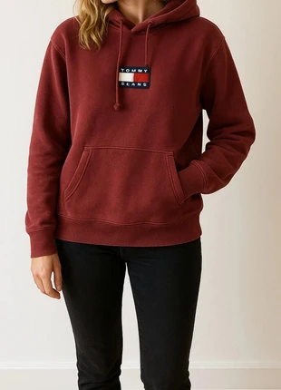 Sweat à capuche Tommy Jeans Femme Logo patch poitrine Bordeaux Taille L – Bon état, brand: Tommy Jeans, condizioni: Ottime, taglia: L / IT 44 / EU 40, €40.00, €42.70 include la Protezione acquisti