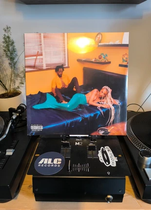 Luidji - Tristesse Business Saison 01, condizioni: Nuovo con cartellino, €45.00, €47.95 include la Protezione acquisti