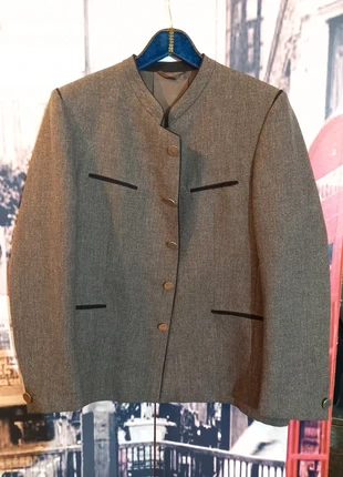 Janker Trachten Neuf 100% Pure laine Vierge T. 52, marke: Almaider, zustand: Neu, größe: 52, 63,00 €, 66,85 € inklusive Vinted-Käuferschutz