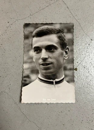 Originele fotokaart wielrennen Rik Van Looy Faema WK Wereldkampioen, merk: Rik Van Looy, staat: Goed, € 6,00, € 7,00 inclusief Kopersbescherming