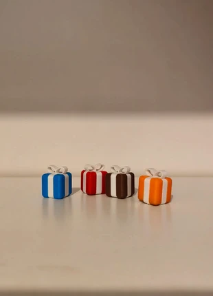 Lot de 4 petits cadeaux, brand: Unique, condition: New without tags, €3.00, €3.85 includes Buyer Protection Pro