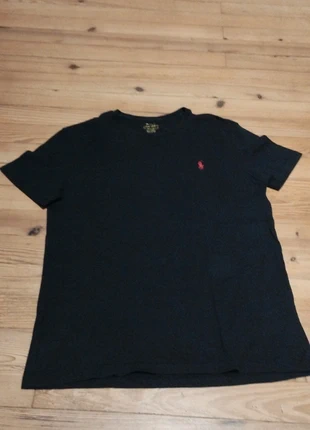 Tee-shirt Ralph Lauren Noir, marque: Ralph Lauren, état: Très bon état, taille: M, 8,00 €, 9,10 € Protection acheteurs incluse