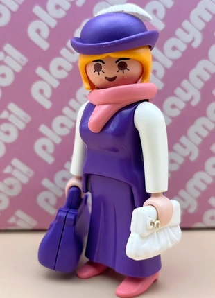 Figurine Playmobil Belle Époque/ Victorien voyageuse élégante Custom, marke: Playmobil, zustand: Sehr gut, größe: Einheitsgröße, 5,00 €, 5,95 € beinhaltet Vinted-Käuferschutz Pro