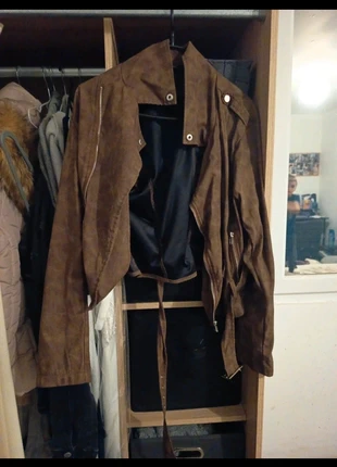 Veste taille 46, marca: Shein, estado: Bom, tamanho: XXXL / 46 / 18, €3.00, €3.85 inclui Proteção do Comprador