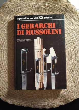 I Gerarchi di Mussolini, état: Neuf, 5,00 €, 5,95 € Protection acheteurs incluse