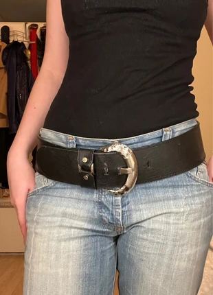 Belt black, merk: Vintage Dressing, staat: Heel goed, maat: Aanpasbaar, € 15,00, € 16,45 inclusief Kopersbescherming