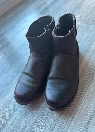 Bottines marron en cuir garçon pointure 38 Timberland, marke: Timberland, zustand: Sehr gut, größe: 38, 15,00 €, 16,45 € inklusive Vinted-Käuferschutz