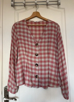 Chemisier manches longues à carreaux rouge et beige, brand: Mango, condition: Very good, size: M / 38 / 10, €3.50, €4.38 includes Buyer Protection