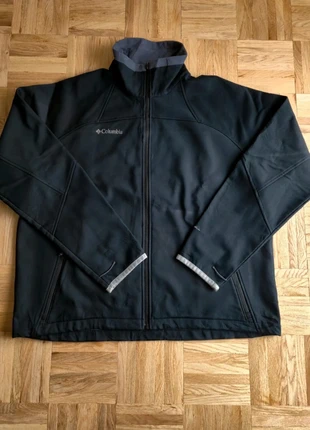 Veste noir softshell Columbia taille XL, merk: Columbia, staat: Heel goed, maat: XL, € 29,00, € 31,15 inclusief Kopersbescherming