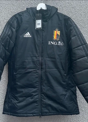 Doudoune Officielle Hiver – Équipe Nationale de Belgique (Diables Rouges), marque: adidas, état: Neuf avec étiquette, taille: M, 42,99 €, 45,84 € Protection acheteurs incluse
