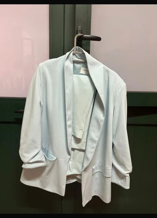 Tailleur azzurro Terranova taglia XL (pezzi acquistabili anche singolarmente), brand: Terranova, condizioni: Ottime, taglia: XL / IT 46 / EU 42, €15.00, €16.45 include la Protezione acquisti