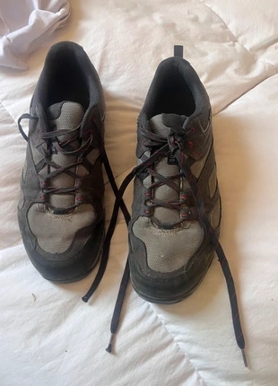 Quechua, de montaña, marca: Quechua, estado: Bueno, tamaño: 45, 15,00 €, 16,45 € Protección al comprador incluida