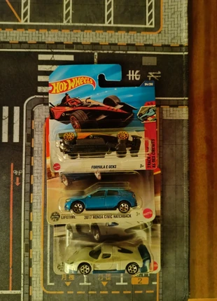 Matchbox y hotwheels, marque: Matchbox, état: Neuf sans étiquette, taille: XXL, 1,50 €, 2,28 € Protection acheteurs incluse