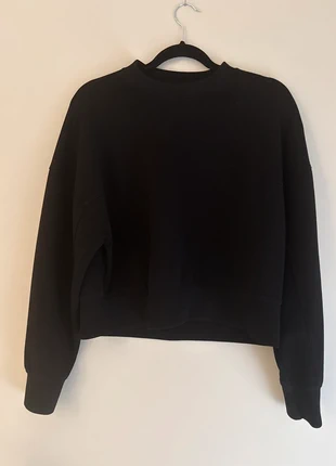 Sweat noir court, brand: TÜZÜN, condizioni: Ottime, taglia: M / IT 42 / EU 38, €5.00, €5.95 include la Protezione acquisti
