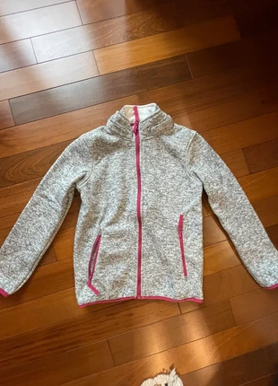 Mikina, brand: Y.F.K., condizioni: Ottime, taglia: 10 anni / 140 cm, €4.00, €4.90 include la Protezione acquisti