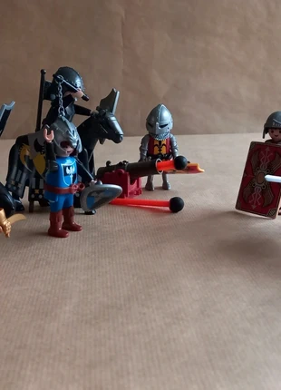 Playmobil chevaliers et canon, brand: Playmobil, condition: Very good, size: 4 years / 104 cm, €22.00, €23.80 includes Buyer Protection