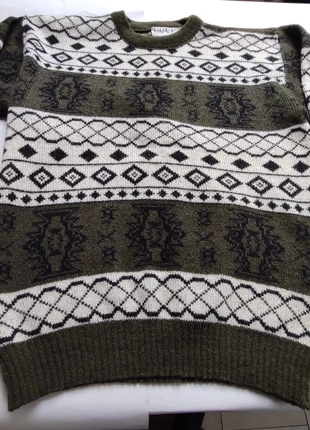 Pull homme jacquard vintage – années 80 – col rond – marque “Gout Productions” fabriqué en France, marque: GOUT Productions, état: Très bon état, taille: XXS / 32 / 4, 50,00 €, 53,20 € Protection acheteurs incluse