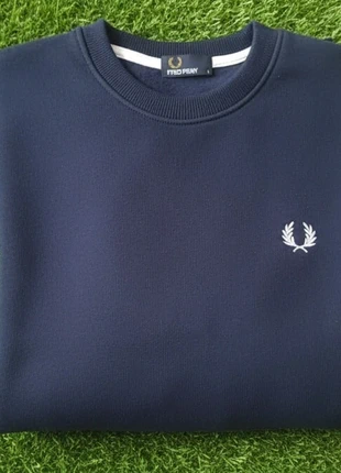 Sweat Fred Perry - Navy Blue, brand: Fred Perry, condizioni: Nuovo senza cartellino, taglia: L, €36.00, €38.50 include la Protezione acquisti