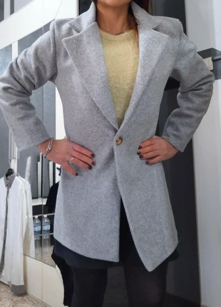 Cappotto oversize stile vintage nuovo con cartellino, brand: Made In Italy, condizioni: Nuovo con cartellino, taglia: Taglia unica, €13.99, €15.39 include la Protezione acquisti