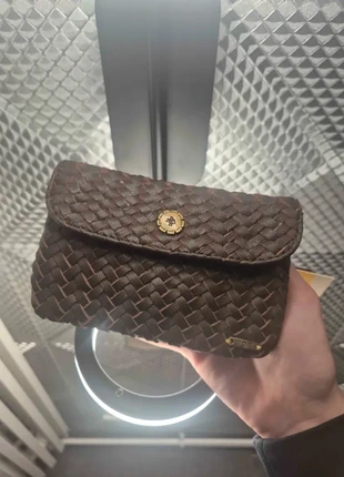 Porte-monnaie Monoprix x Maison Château Rouge, marque: Monoprix, état: Neuf avec étiquette, 40,00 €, 42,70 € Protection acheteurs incluse