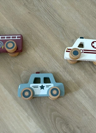 Little Dutch auto’s, merk: Little Dutch, staat: Goed, maat: Universeel, € 3,00, € 3,85 inclusief Kopersbescherming