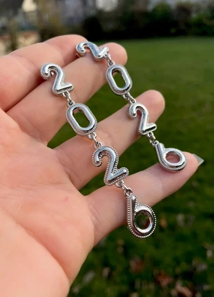 Jolies boucles d’oreilles argentées nouvel an 2026 • idéales pour soirées, brand: Nouvel An, condition: Very good, €9.80, €10.99 includes Buyer Protection