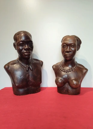 Faire offre. Bustes africains sculptés main? vers 1950 – Homme 39 cm & Femme 35 cm – Bois massif, marque: Rare, état: Très bon état, 149,00 €, 157,15 € Protection acheteurs (Pro) incluse