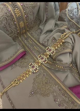 Takchita takshita Marokkaanse jurk, marque: Merrachi, état: Neuf sans étiquette, taille: XL / 42 / 14, 175,00 €, 184,45 € Protection acheteurs incluse