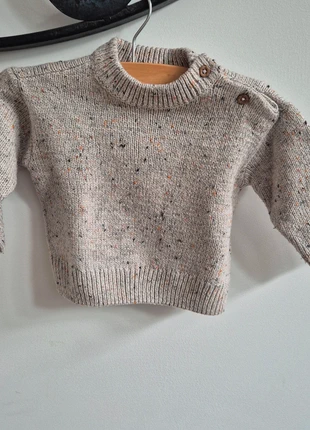 Mooie trui mt 68, merk: Hema, staat: Heel goed, maat: 6-9 maanden / 68 cm, € 1,00, € 1,75 inclusief Kopersbescherming