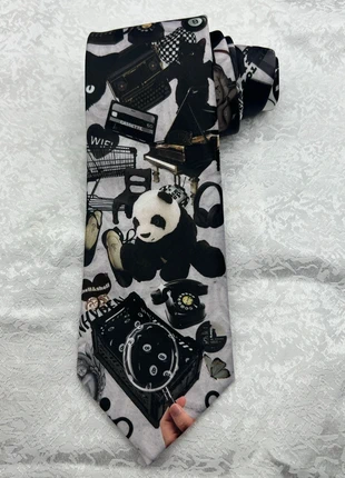 Cravate modern style, brand: Aesthetic, condizioni: Ottime, €14.99, €16.44 include la Protezione acquisti